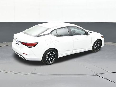 Used 2025 Nissan Sentra SV image 61