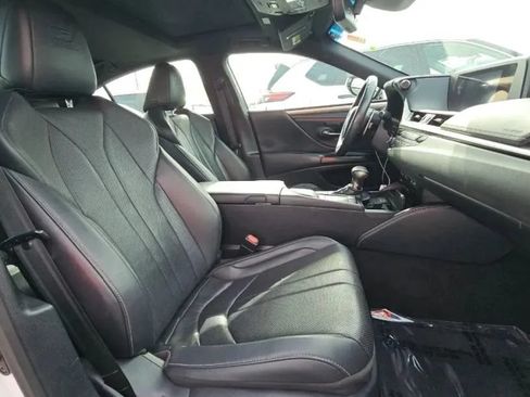 Used 2019 Lexus ES 350 F Sport w/ Accessory Package 2 FWD image 5