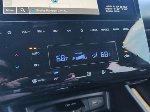 Used 2024 Hyundai Santa Cruz XRT image 32