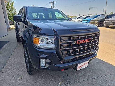 Used 2021 GMC Canyon AT4 w/ Driver Alert Package AWD/4WD image 16