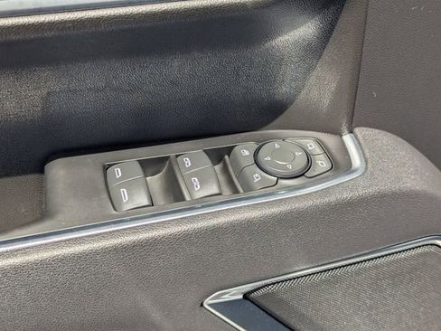 Used 2025 GMC Sierra 1500 SLT AWD/4WD image 21