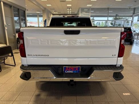 Used 2021 Chevrolet Silverado 1500 LT RWD image 4