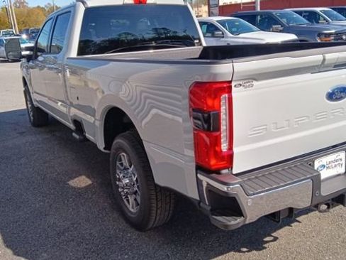New 2026 Ford F350 Lariat RWD image 5