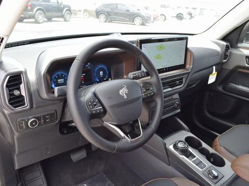 New 2025 Ford Bronco Sport Outer Banks w/ Outer Banks Tech Package+ AWD/4WD image 17