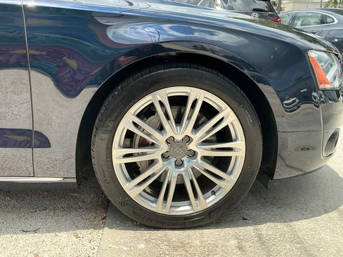 Used 2013 Audi A8 L 3.0T w/ Driver Assistance Pkg image 55