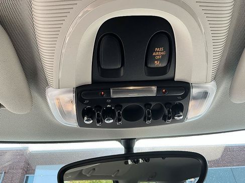 Used 2017 MINI Cooper 2-Door Hardtop FWD image 22