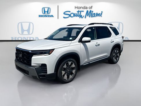 New 2026 Honda Pilot Elite image 3