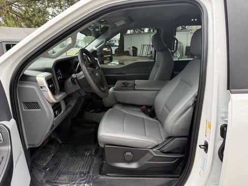 Used 2025 Ford F350 XL w/ 360-Degree Camera Package image 18