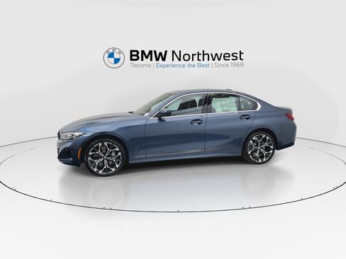 New 2026 BMW 330i xDrive Sedan w/ Convenience Package AWD/4WD image 10