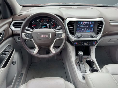 Used 2017 GMC Acadia SLT image 27
