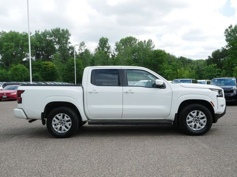 Certified 2023 Nissan Frontier SV w/ SV Convenience Package AWD/4WD image 8