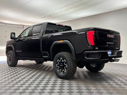 New 2026 GMC Sierra 2500 AT4X AWD/4WD image 14