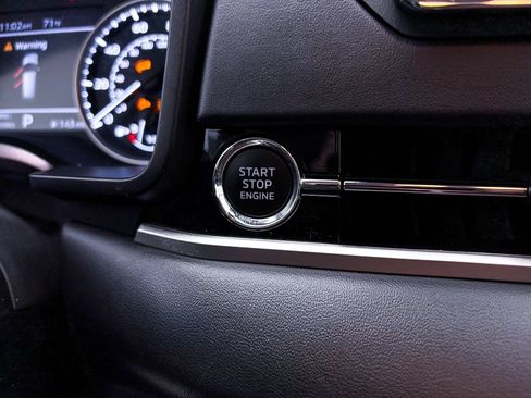 Used 2023 Mitsubishi Outlander ES FWD image 20