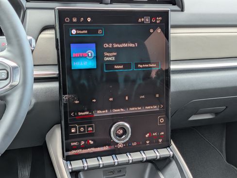 New 2027 GMC Terrain Elevation w/ Elevation Premium Package FWD image 19