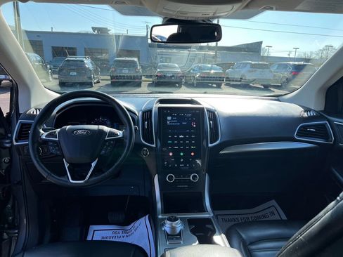 Used 2022 Ford Edge SEL w/ Class II Trailer Tow Package image 19