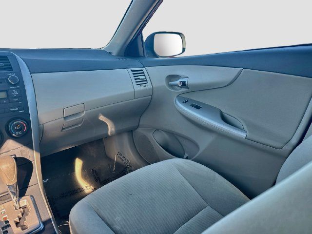 Used 2010 Toyota Corolla LE w/ All Weather Guard Pkg FWD image 20