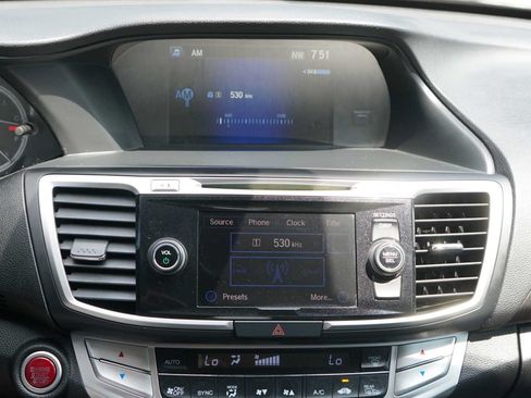 Used 2015 Honda Accord EX-L image 12