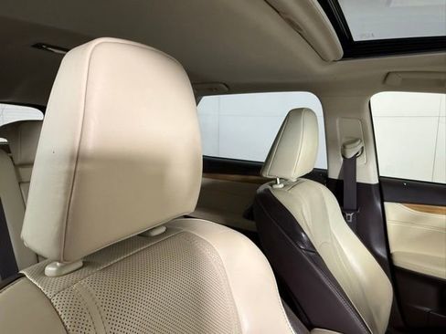 Used 2018 Lexus RX 350L 350L w/ Premium Package image 37