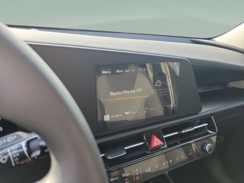 New 2026 Kia Niro LX FWD image 17