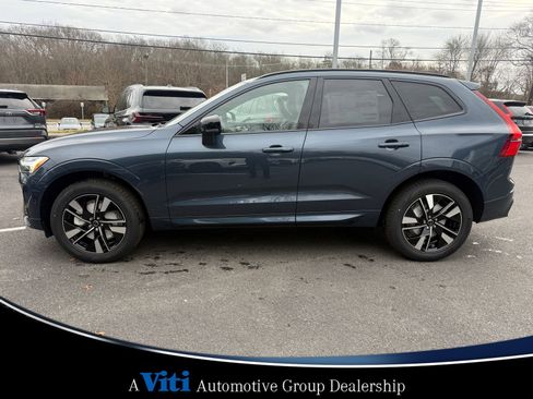 Used 2026 Volvo XC60 B5 Plus w/ Protection Package Premier image 5