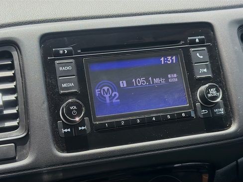Used 2022 Honda HR-V LX image 12