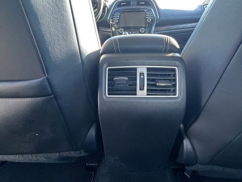 Used 2017 Nissan Maxima Platinum w/ Medallion Package image 12