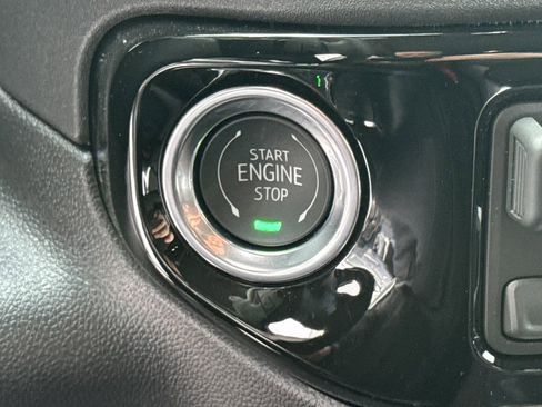 New 2026 GMC Sierra 1500 SLT w/ SLT Premium Plus Package image 36