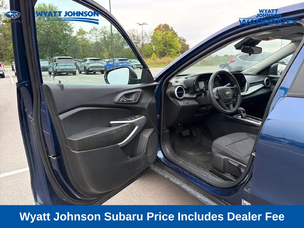 Used 2024 Chevrolet Trax LS FWD image 18