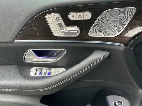Certified 2025 Mercedes-Benz GLE 350 4MATIC image 11