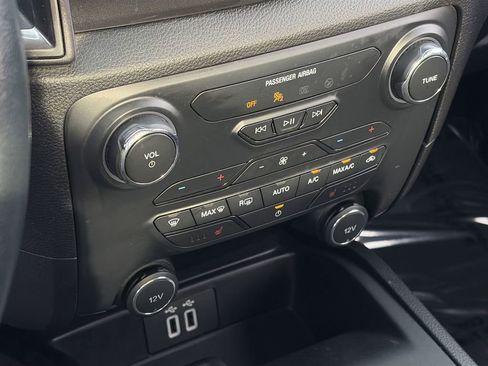 Used 2019 Ford Ranger Lariat w/ Technology Package RWD image 18