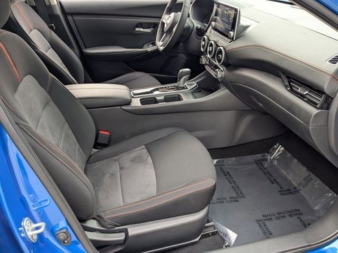 Certified 2025 Nissan Sentra SR image 21