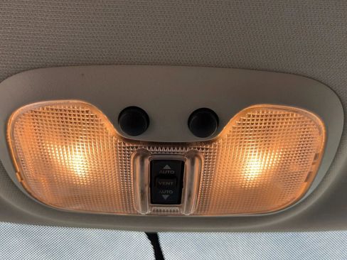 Used 2015 Jeep Patriot High Altitude image 33