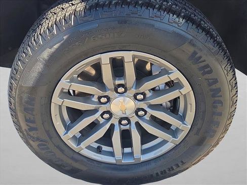 Used 2023 Chevrolet Colorado LT w/ LT Convenience Package RWD image 24