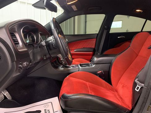 Used 2021 Dodge Charger Scat Pack image 4