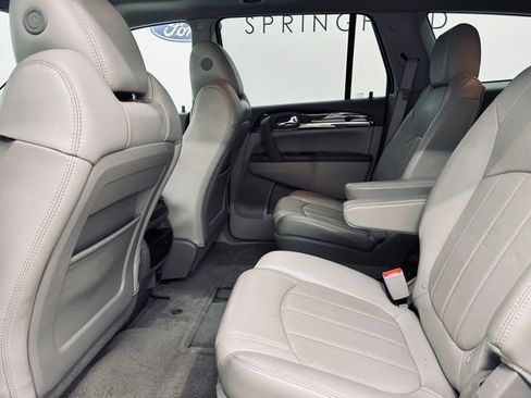 Used 2015 Buick Enclave Leather image 18