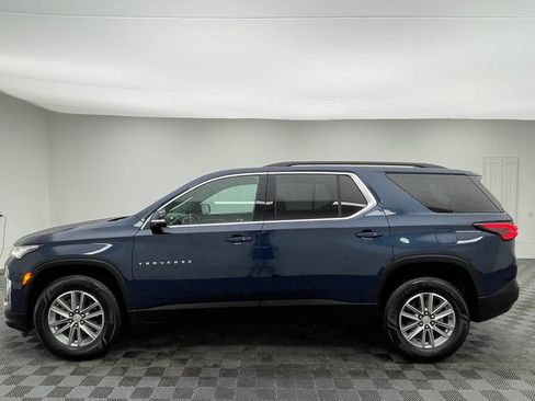 Used 2023 Chevrolet Traverse LT FWD image 13