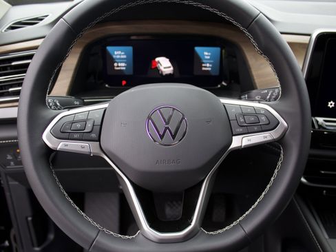 New 2026 Volkswagen Atlas SE image 15