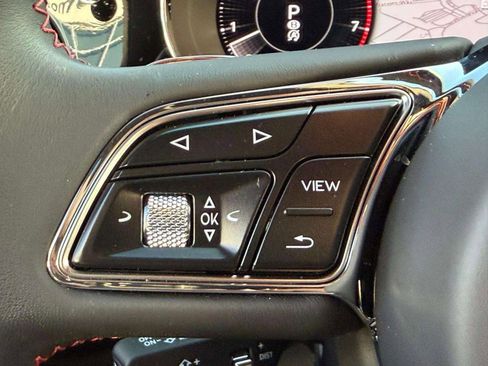 Certified 2024 Bentley Bentayga image 25