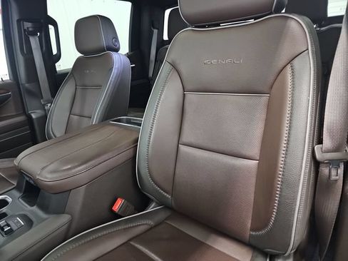 Used 2024 GMC Sierra 1500 Denali w/ Denali Reserve Package AWD/4WD image 39