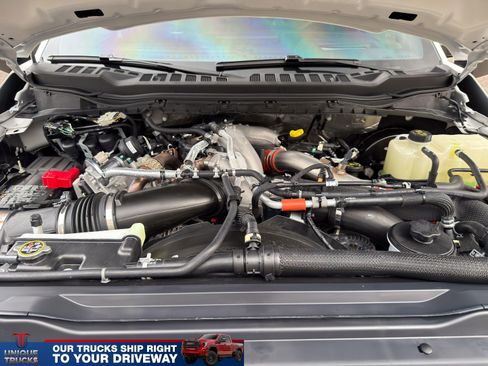 Used 2024 Ford F350 Platinum w/ FX4 Off-Road Package image 14