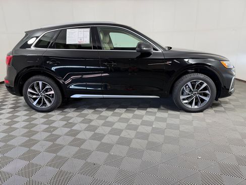 Used 2023 Audi Q5 2.0T Premium Plus w/ Premium Plus Package AWD/4WD image 8
