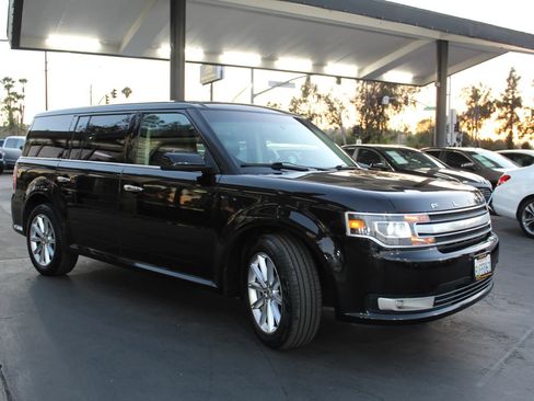 Used 2019 Ford Flex Limited AWD/4WD image 7
