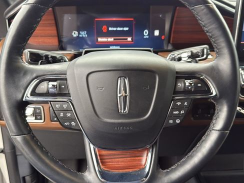 Used 2024 Lincoln Navigator L Reserve image 15
