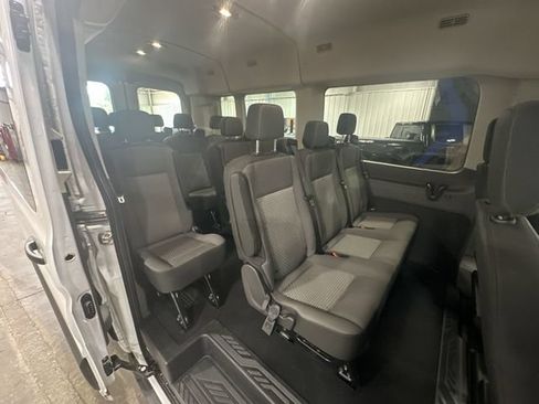 Used 2025 Ford Transit 350 XLT RWD image 29
