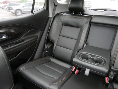 Used 2021 GMC Terrain SLT w/ Infotainment Package II AWD/4WD image 12