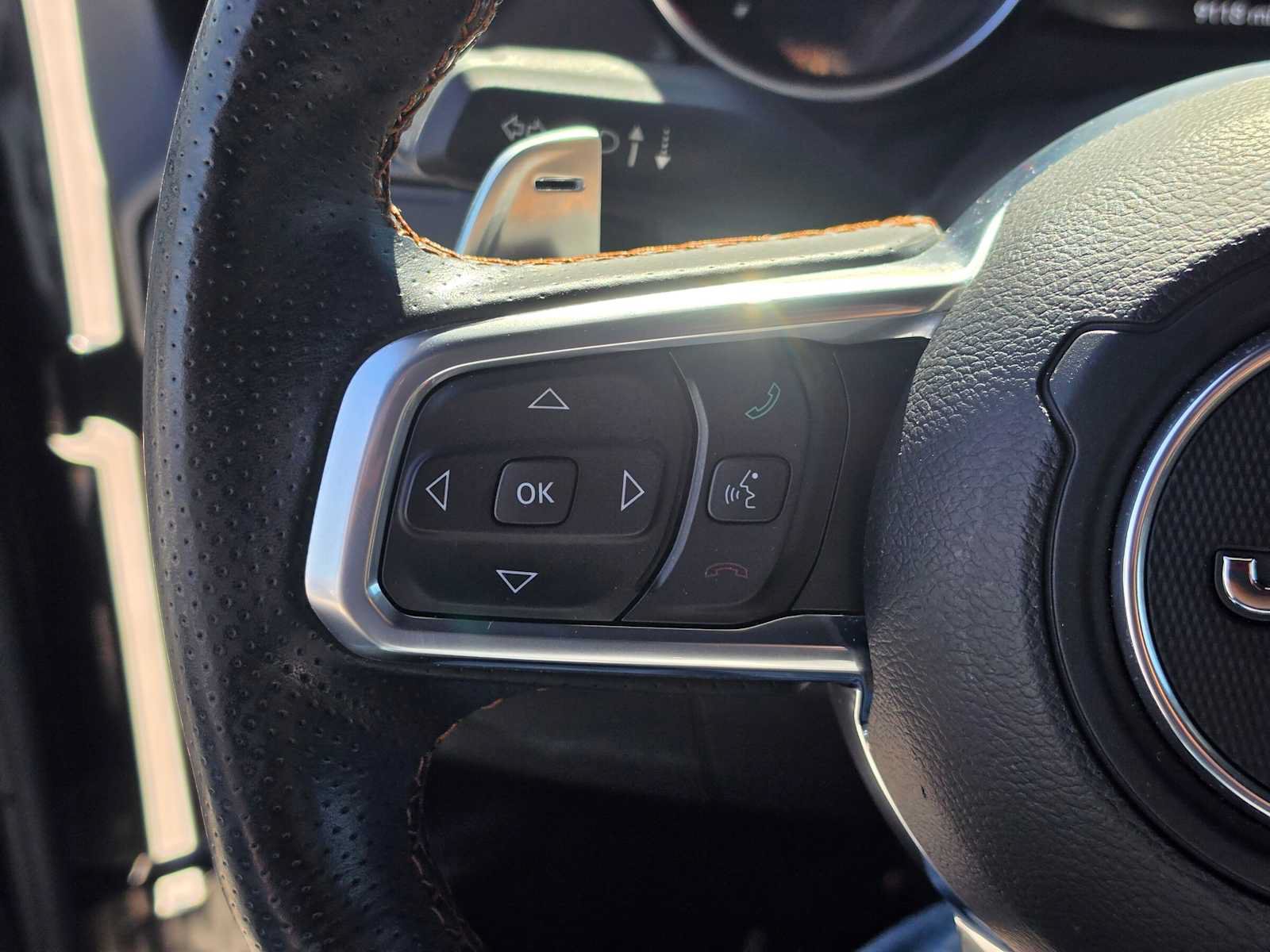 Used 2022 Jeep Wrangler Unlimited Rubicon w/ Xtreme Recon 35" Tire Package AWD/4WD image 28