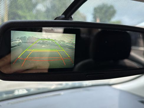 Used 2014 Nissan Sentra SR w/ SR Driver Package FWD image 14