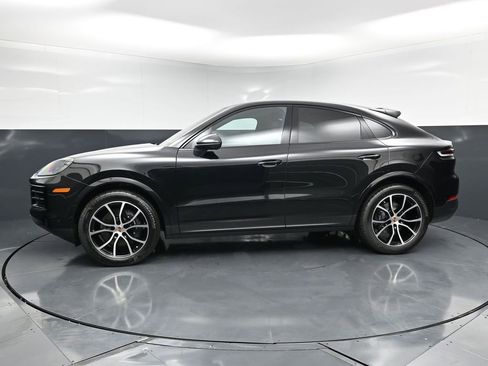 New 2026 Porsche Cayenne Coupe AWD/4WD image 2