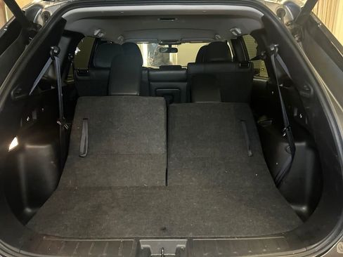 Used 2024 Mitsubishi Outlander SE image 21