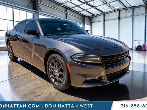 Used 2018 Dodge Charger GT w/ Blacktop Package AWD/4WD image 32